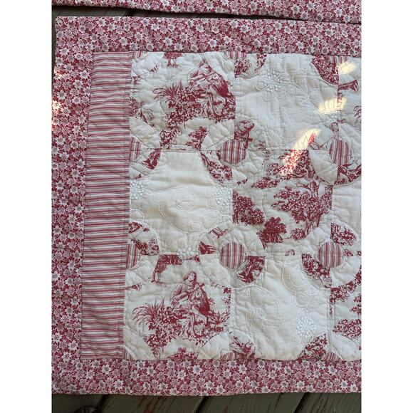 French country Toile quilted pillow shams red white reversible standard set 2 - Picture 9 of 16